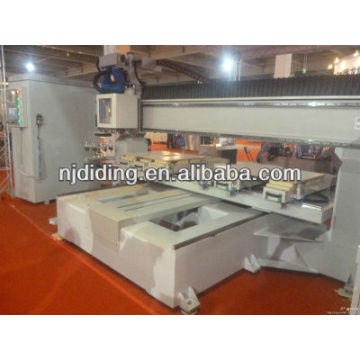 CNC wood router automatic tool changer